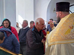 В Свято-Троицком храме села Новомеловатка Калачеевского района прошел первый братский молебен и крестный ход