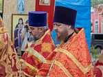 Епископ Дионисий возглавил Божественную литургию на территории Верхнемамонского казачьего кадетского корпуса с. Гороховка и совершил закладку камня в основание храма