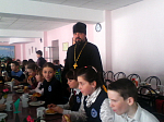 Дети испекли жаворонков