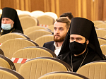 Митрополит Воронежский и Лискинский Сергий, временно управляющий Россошанской епархией, возглавил работу ежегодного Епархиального собрания духовенства, монашествующих и мирян Россошанской епархии