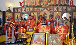 В день памяти сщмч. Василия Максимова в Никольском храме с. Бабка Павловского района соборно совершена Божественная литургия на малой Родине святого