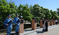 В селе Петропавловка открылась Аллея памяти героев Великой Отечественной войны
