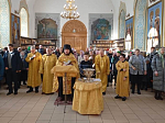 В канун гражданского Нового года благочинный Богучарского церковного округа совершил молебны на Новолетие