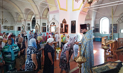 Жители села Новотолучеево молитвенно отметили престольный праздник сельского храма иконы Божией Матери «Казанская»