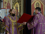 В Неделю 2-ю Великого поста Преосвященнейший епископ Дионисий совершил Литургию свт. Василия Великого в Свято-Ильинском кафедральном соборе города Россошь
