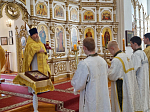 Праздничное богослужение в Свято-Митрофановском храме села Верхний Мамон