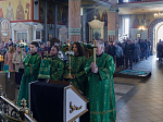 В канун праздника Входа Господня в Иерусалим Архипастырь совершил всенощное бдение в Свято-Ильинском кафедральном соборе города Россоши