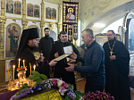 В пятницу 2-й седмицы Великого поста правящий архиерей совершил Литургию Преждеосвященных Даров в Казанском храме с. Гнилое