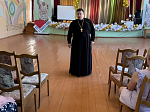 Благочинный Калачеевского церковного округа рассказал родителям о модуле «Основы православной культуры» на родительском собрании в гимназии № 1
