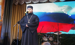 В селе Воробьевка открылась выставка «Семья Героя»: память о подвиге и связь поколений