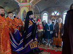 Преосвященнейший Дионисий епископ Россошанский и Острогожский совершил Литургию в храме Архистратига Божия Михаила г. Острогожска