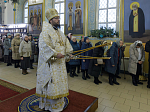 Епископ Россошанский и Острогожский Дионисий возглавил праздничное богослужение в храме святого мученика Иоанна Воина города Богучара