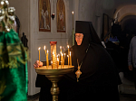 В день памяти преподобного Серафима Саровского Архипастырь совершил Божественную литургию в Костомаровском женском монастыре