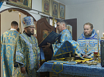 Правящий Архиерей совершил Божественную литургию в храме в честь иконы Божией Матери «Спорительница хлебов» села Галиевка Богучарского района