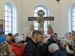 В Неделю 2-ю по Пасхе, апостола Фомы, епископ Дионисий возглавил праздничное богослужение в Казанском храме поселка Каменка