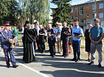 Благочинный посетил торжественную линейку в Острогожском казачьем кадетском корпусе по случаю Первого звонка