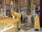 В праздник Крещения Руси епископ Дионисий совершил Божественную литургию в Свято-Ильинском кафедральном соборе города Россоши