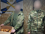 Епископ Россошанский и Острогожский Дионисий принял участие в мастер-классе по изготовлению «жаворонков»
