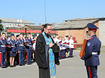 Благочинный посетил торжественную линейку в Острогожском казачьем кадетском корпусе по случаю Первого звонка