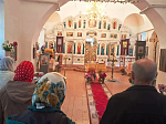 В Иоанно-Богословском храме села Переволочное Калачеевского района молитвенно встретили престольный праздник