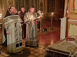 Ночное богослужение с чином погребения Плащаницы Господа Иисуса Христа.