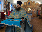 Епископ Дионисий совершил Божественную литургию в Свято-Введенском храме поселка городского типа Ольховатка