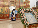В преддверии престольного праздника Архипастырь совершил всенощное бдение в Покровском храме с. Шапошниковка Ольховатского района