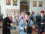 Верхнемамонские школьники посетили с экскурсией храм святых бессребреников Космы и Дамиана