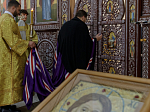 В Неделю 8-ю по Пятидесятнице епископ Дионисий совершил Божественную литургию в Воскресенском соборе Белогорского мужского монастыря