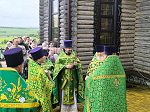 Благочинный Острогожского церковного округа иерей Алексий Курганский возглавил торжественное богослужение в храме Святого Духа села Петренково