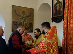 В понедельник Светлой седмицы епископ Дионисий совершил Литургию в храме Покрова Пресвятой Богородицы города Павловска