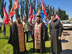  У поклонного креста в поселке Каменка состоялся традиционный братский молебен с акафистом