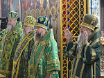 В день памяти преставления Сергия, игумена Радонежского епископ Дионисий сослужил сонму Архипастырей в Гефсиманском Черниговском скиту