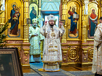 В Покровском соборе города Воронежа совершено соборное богослужение Архипастырей епархий Воронежской митрополии