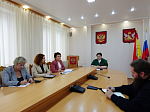Секретарь Епархиального управления принял участие в очередном заседании Общественной палаты Россошанского района