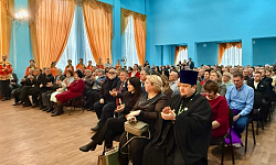 Благочинный принял участие в торжествах по случаю 95-летия со дня образования Калачеевского аграрного техникума