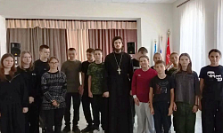 Иерей Олег Потапов встретился с воспитанниками филиала Горожанского казачьего кадетского корпуса в городе Острогожске
