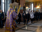 В Неделю Торжества Православия Преосвященнейший епископ Дионисий совершил Литургию в Ильинском кафедральном соборе