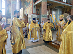 В праздник Крещения Руси епископ Дионисий совершил Божественную литургию в Свято-Ильинском кафедральном соборе города Россоши