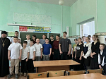 Игумен Сергий (Руднев) провел познавательное занятие для учащихся школы в селе Солдатское Острогожского района