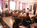 Историческая дискуссия "Что значит жить по Евангелию. Осмысление подвига новомучеников и исповедников Церкви Русской» в воскресной школе "Добро"
