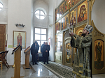 В среду четвертой седмицы Великого поста Преосвященнейший епископ Дионисий совершил Литургию Преждеосвященных Даров в храме Богоявления Господня села Сухой Донец