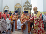 Епископ Россошанский и Острогожский Дионисий совершил Литургию в храме святых апостолов Петра и Павла с. Репьевка