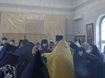 В Неделю 3-ю по Пятидесятнице Правящий Архиерей совершил Божественную литургию в Спасском Костомаровском женском монастыре