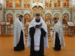 В храмах Каменского благочиния совершались молебны в честь дня рождения Патриарха КИРИЛЛА