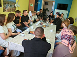 Епархиальный катехизатор провел просветительскую беседу с крестными родителями и лицами, интересующимися церковной жизнью