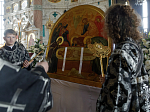 В канун Великой Субботы епископ Дионисий совершил утреню с чином погребения в Свято-Ильинском кафедральном соборе города Россоши
