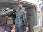 Настоятель храма и волонтеры Острогожска собрали более тонны гуманитарной помощи для фронта