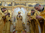 Правящий Архиерей возглавил торжественное богослужение в Тихоновском соборном храме города Острогожска и освятил новонаписанные фрески
