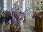 В Неделю Торжества Православия Правящий Архиерей совершил Божественную литургию в Свято-Ильинском кафедральном соборе города Россошь